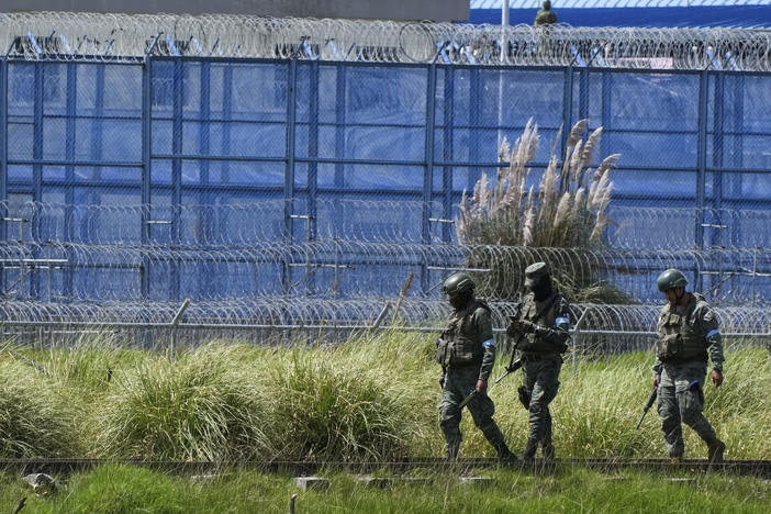 Soldiers enter the prison in Cotopaxi, Ecuador, on Sunday, Jan. 14, 2024. Soldiers and police intervened in several prisons in Ecuador in search of weapons, ammunition and explosives and to restore order.