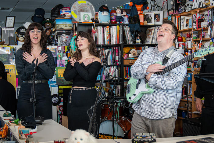 Carrtoons performs a Tiny Desk concert.
