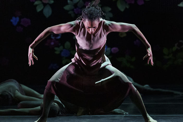<a href="https://youtu.be/3Is4CTrj4dc?si=r2RHzZhE4oRBtIpr" data-key="80"><em>Ode</em></a> is choreographer Jamar Roberts' tribute to Black victims of police brutality.