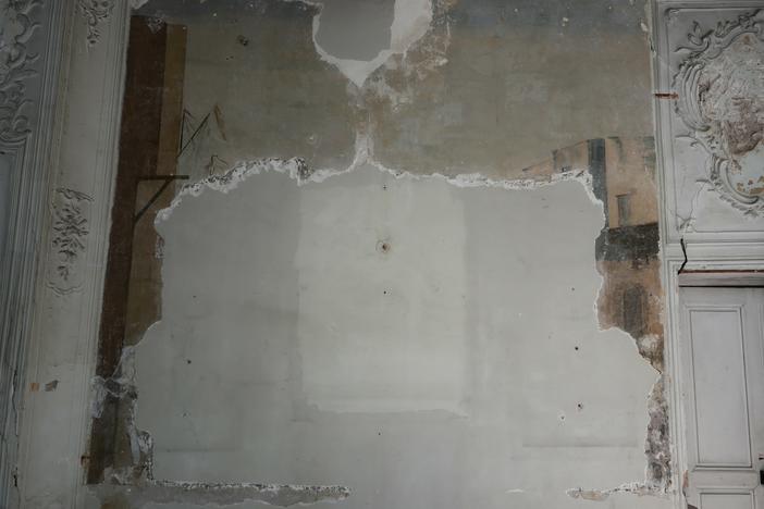 <em>Entrée du port (Entrance to the Port)</em>, a previously unknown mural discovered at Paul Cezanne's childhood home in Aix-en-Provence