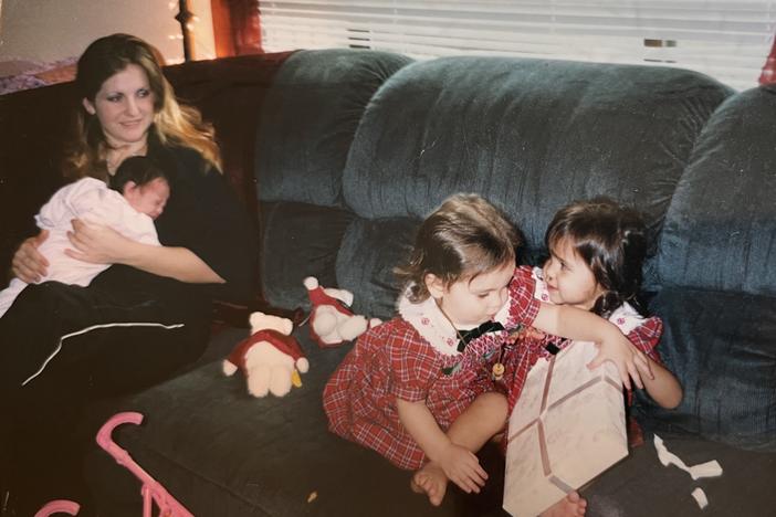 Bethany Renfree and her daughters.