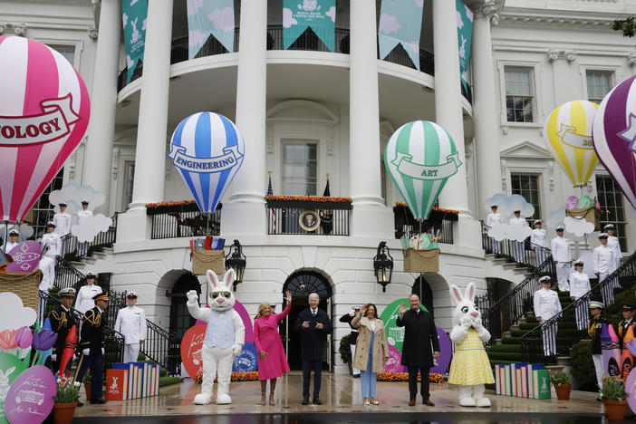 (L-R) First lady Jill Biden, U.S. President Joe Biden, Vice President Kamala Harris and second gentleman Doug Emhoff wave to guests during the White House Easter Egg Roll on the South Lawn on April 1, 2024, in Washington, D.C.