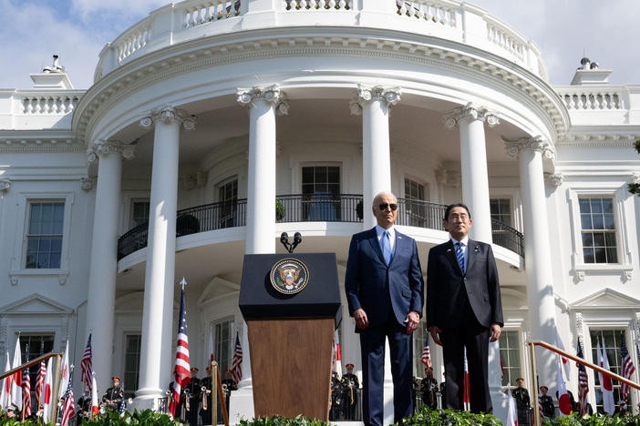 President Biden and Japanese Prime Minister Fumio Kishida stand together during a state visit ceremony at the White House.