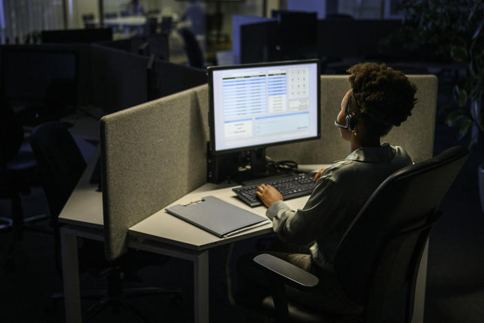 Working late nights and variable schedules when you're young is linked with poor health and depression at 50, a new study finds.