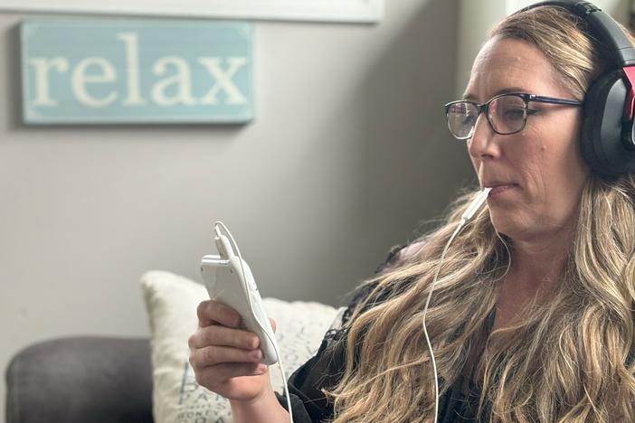 After using the Lenire device for an hour each day for 12 weeks, Victoria Banks says her tinnitus is "barely noticeable."