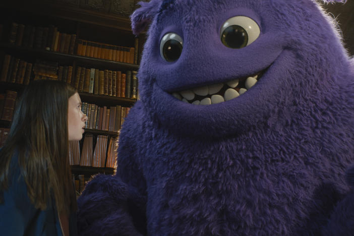 Bea (Cailey Fleming) and Blue (voiced by Steve Carell) in IF.