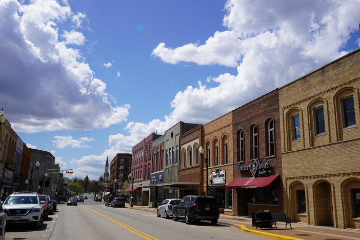 Located less than an hour outside Madison, Wis., Columbia County has both city commuters and people in more rural, small towns. Portage, with a population of around 10,000, is the largest town in the county.
