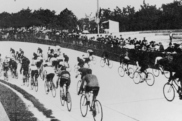 The International Olympic Committee agreed this week to reassign credit for Lloyd Hildebrand’s silver medal in the men's cycling 25 km race at the 1900 Olympics from Britain to France.