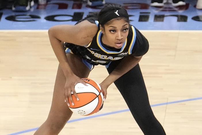 Chicago Sky's Angel Reese looks to pass during the team's WNBA basketball game against the Los Angeles Sparks on Thursday, May 30, 2024, in Chicago. 