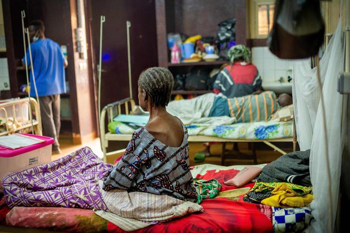 A patient with AIDS at a community hospital in the Central African Republic. Sub-Saharan Africa has high rates of HIV infection -- and was the location for a trial testing the effectiveness of a new strategy for preventing infection.<br>