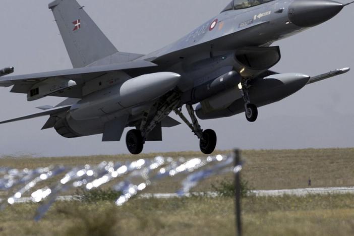 FILE - An F-16 fighter lands at a Turkish air base in the Central Anatolian Turkish city of Konya on Sept. 8, 2004. Norway said Wednesday, July 10, 2024, it will donate six F-16 in the course of 2024 to Ukraine because Kyiv's “ability to defend itself against attacks from the air is absolutely crucial in its defensive battle against Russia.” 