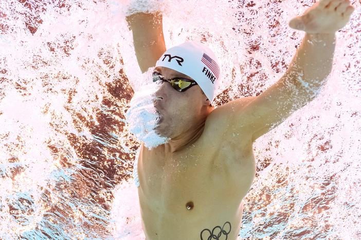 The USA's Bobby Finke won the 1,500-meter freestyle final at the Paris Olympics Sunday night, shattering a world record in the endurance race that had stood since 2012.
