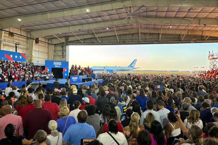 The scene from a Kamala Harris and Tim Walz rally in Detroit on Aug. 7. Former President Donald Trump falsely claimed that another picture of the rally showing a large crowd was generated by artificial intelligence.