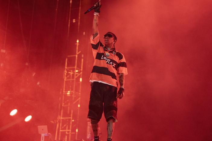 Travis Scott’s 2014 mixtape <em>Days Before Rodeo</em> leaps from No. 106 all the way to No. 1, thanks to a massive flood of vinyl sales.