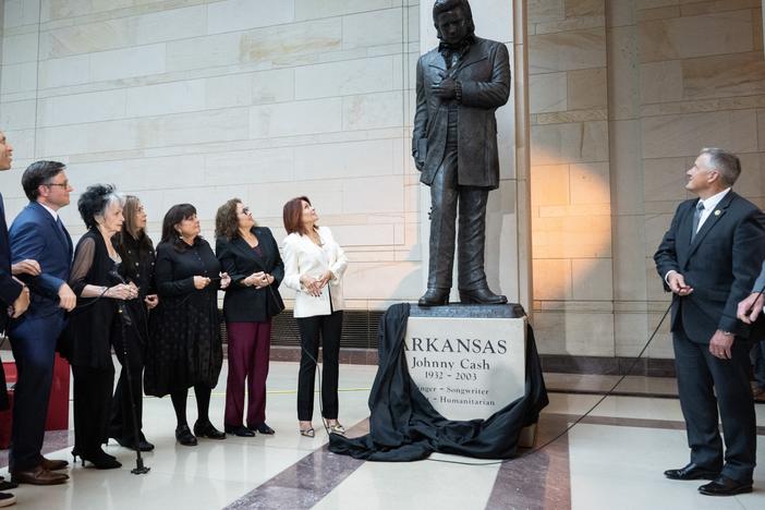 A statue of country music singer and Arkansas native Johnny Cash was unveiled in the U.S. Capitol on Tuesday.