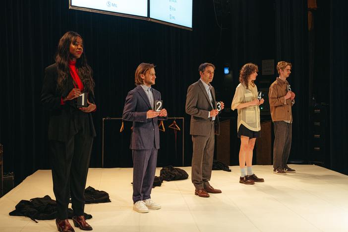 In <em>Fight Night,</em> audiences are given a device which lets them vote multiple times.