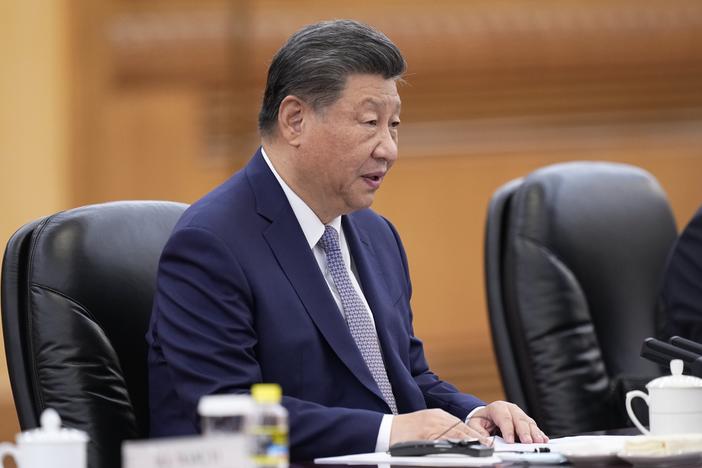 Chinese President Xi jinping speaks during a meeting with Finnish President Alexander Stubb at the Great Hall of the People on Tuesday.
