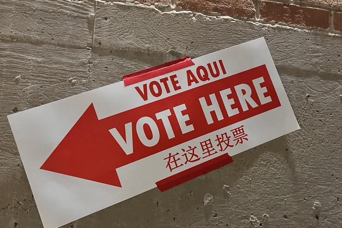 A "vote here" sign in Washington, D.C.