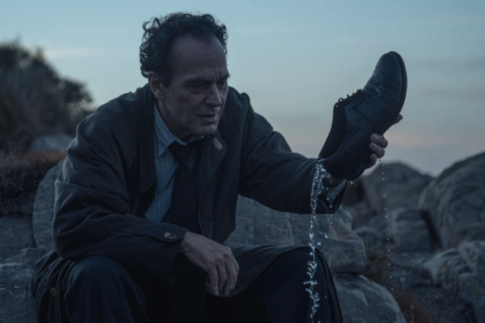 José Coronado as Julio Arenas in <em>Close Your Eyes.</em>