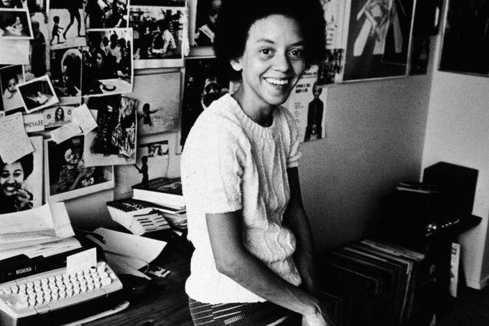 <a href="https://www.npr.org/2024/12/09/nx-s1-5222858/nikki-giovanni-poet-obituary"target="_blank"   ><strong>Read Nikki Giovanni's obituary</strong></a>