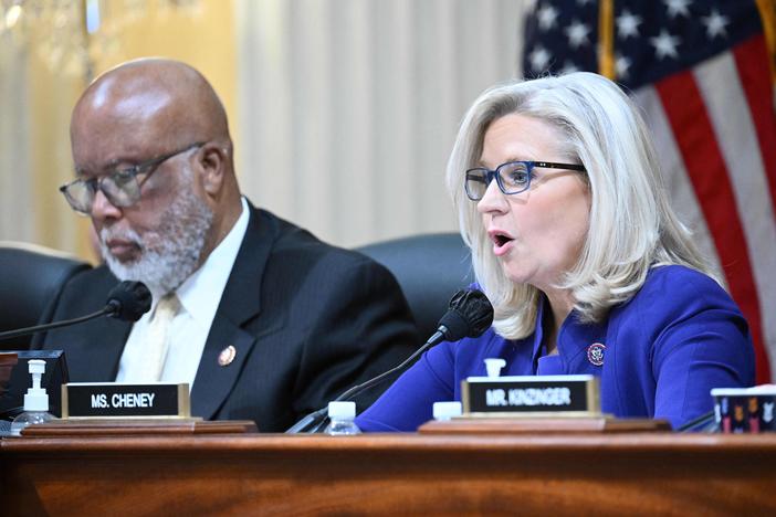 Former Rep. Liz Cheney and Rep. Bennie Thompson, who headed the Jan. 6 committee, will be honored by President Biden with the Presidential Citizens Medal.