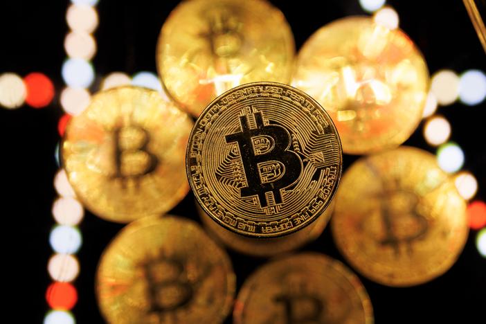 After a record-setting 2024, many analysts believe bitcoin and other cryptocurrencies could see another big surge this year.