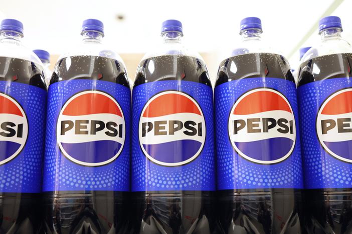 The Federal Trade Commission has sued PepsiCo, accusing it of "rigging" the market for soft drinks by offering special deals to one big-box retailer, but not others.
