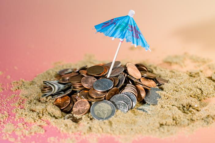 You can see the world and save money — it just takes a little savvy planning.