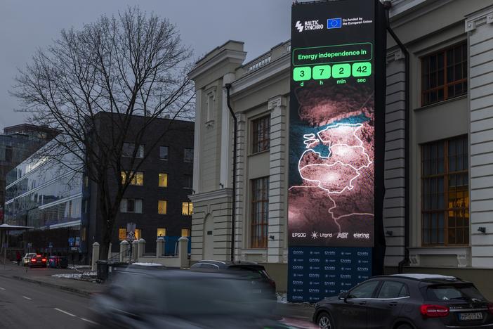 A screen near the Energy Museum and Mindaugas Bridge indicates that on February 8 the Baltic States will disconnect from the Russian electricity grid to synchronise with Continental Europe, in Vilnius, Lithuania on Feb. 4, 2025.