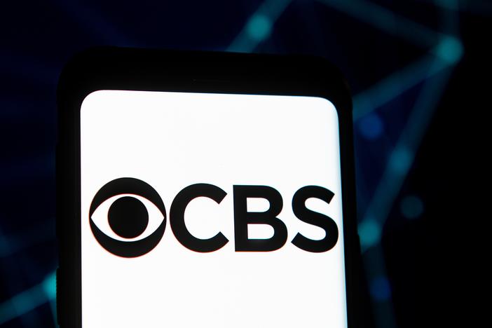 CBS News appears likely to settle a lawsuit filed by President Trump in a case that legal observers say it should win.