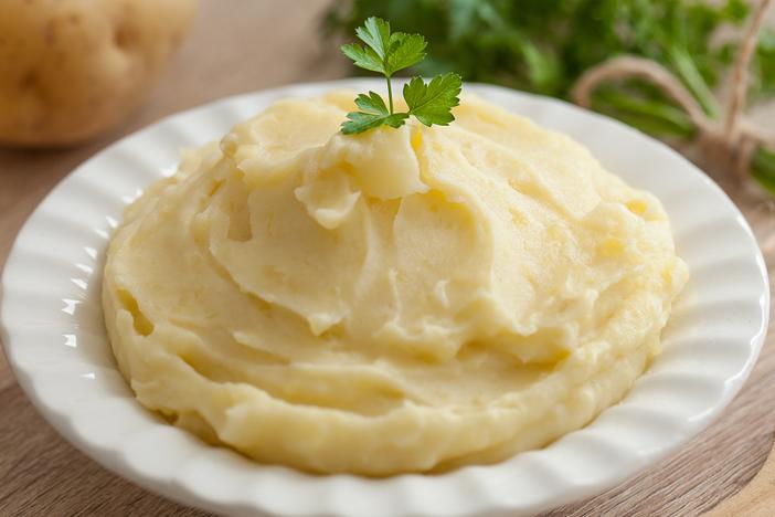 Defy expectations with this massive bowl of plain mashed potatoes to represent <em>Wicked</em>.