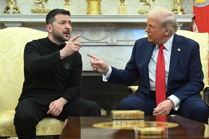 President Trump and Ukrainian President Volodymyr Zelenskyy meet in the Oval Office of the White House in Washington, D.C., on Friday.