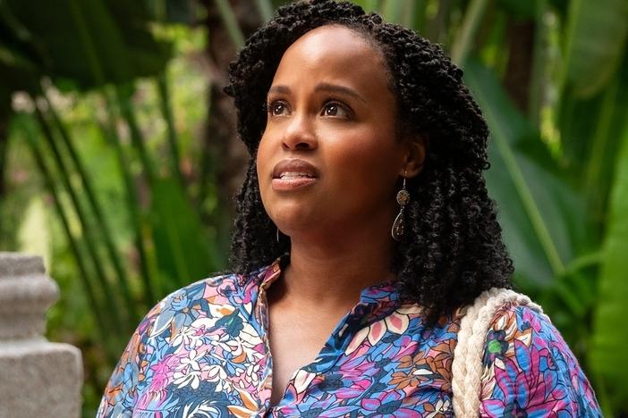 Belinda (Natasha Rothwell) travels to Thailand in Season 3 of <em>The White Lotus.</em><br>