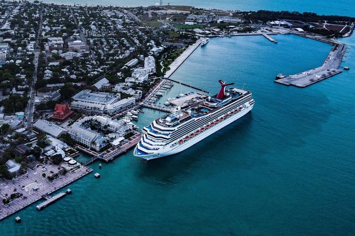 Tests show the amount of sediment stirred up by large cruise ships often exceeds EPA standards and can  damage the marine environment.