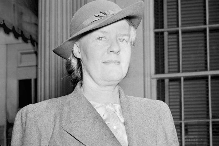 Dorothy Thompson at the White House in Washington, D.C., following a visit with President Franklin D. Roosevelt in May 1940.