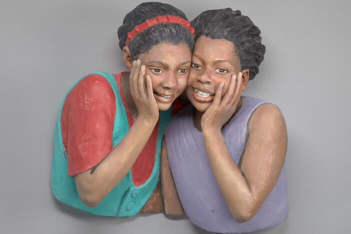 John Ahearn and Rigoberto Torres,<em> Jamese Jefferson and Gloria Bollock</em>, 1992, acrylic on Hydrocal plaster life cast