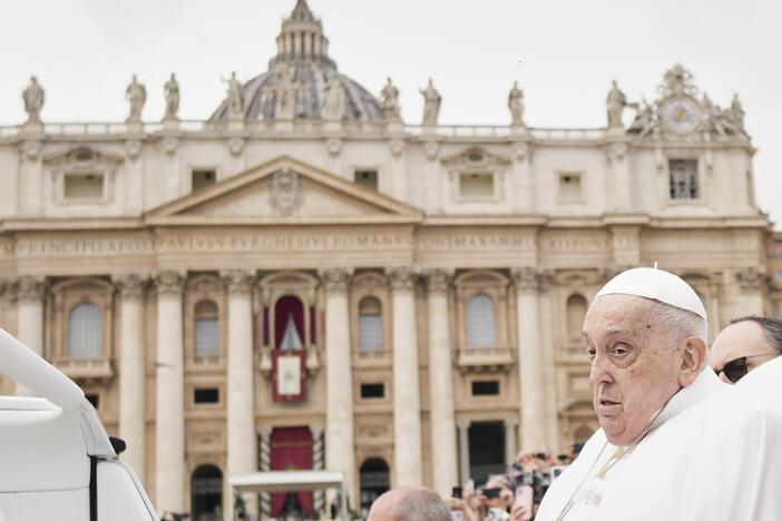 Pope Francis tours St. Peter's Square in his popemobile after bestowing the Urbi et Orbi (Latin for to the city and to the world) blessing at the end of the Easter mass presided over by Cardinal Angelo Comastri in St. Peter's Square at the Vatican Sunday, April 20, 2025.