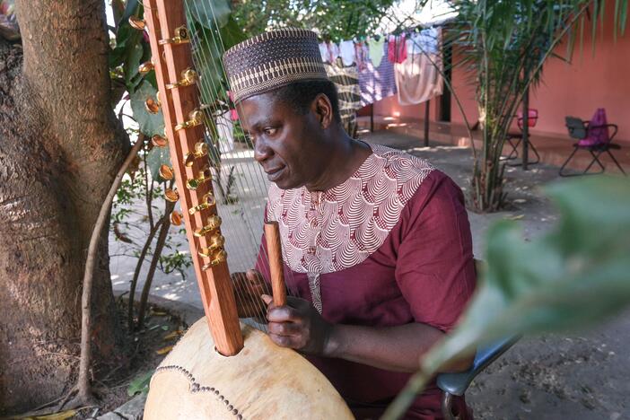 Nino Galissa is a seventh-generation griot in Guinea-Bissau. He composed a song about the new archaeological excavation of Kansala, the legendary capital of a vanished kingdom in that part of West Africa.