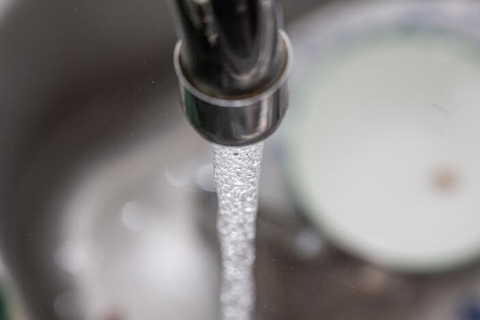 A bill that would ban fluoride from Florida's public drinking water is heading to the governor's desk.