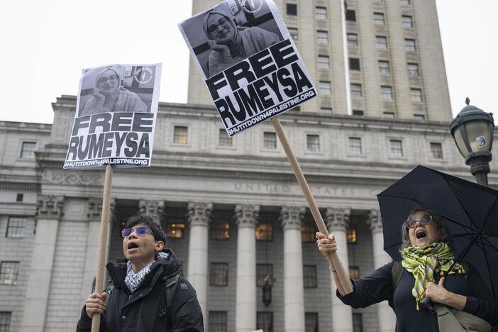 People take part in a rally and a protest in solidarity with Rumeysa Ozturk and Mohsen Mahdawi outside New York Federal Court as the court hears the U.S. government request to appeal the decisions in their cases in New York, United States on May 06, 2025.