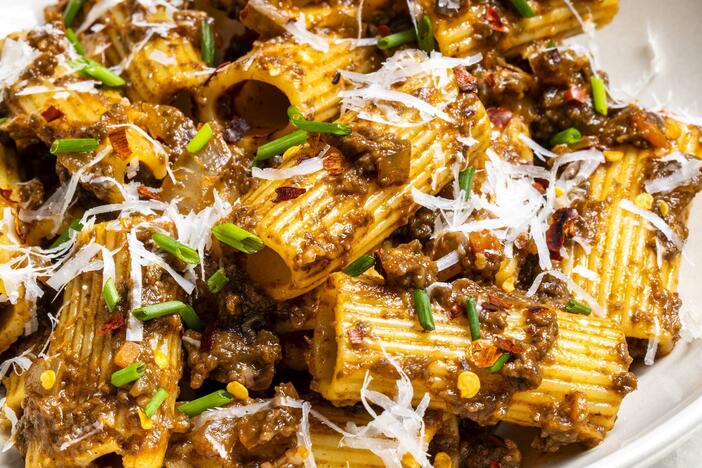 This rigatoni with mushroom Bolognese looks meaty but it's not.