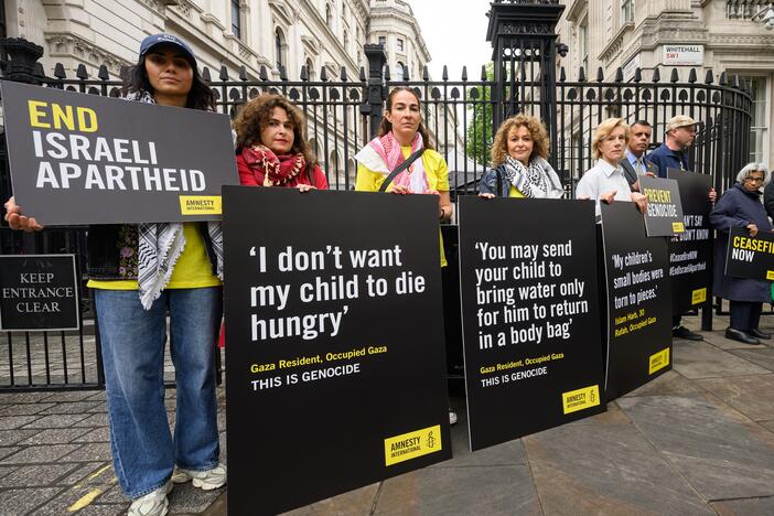 British performers, writers and activists protest Israel's actions in Gaza outside the gates of Downing Street on May 21, 2025.