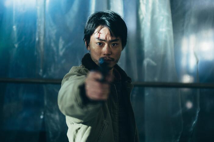 Masaki Suda as Ryosuke Yoshii in <em>Cloud.</em>