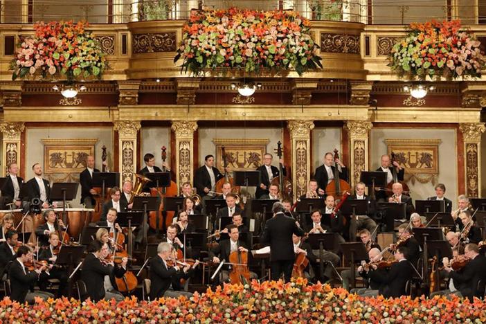 From Vienna: The New Year's Celebration 2022: asset-mezzanine-16x9