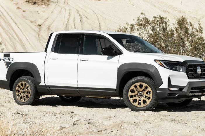 2021 Honda Ridgeline & 2021 Volvo S90 Recharge & XC90 Rechar: asset-mezzanine-16x9