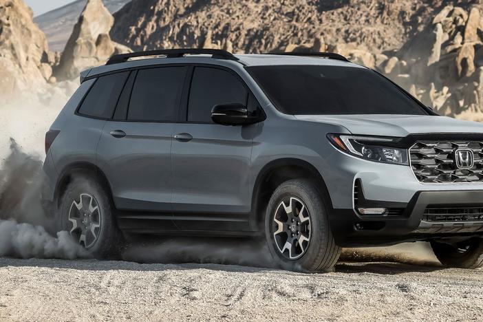 2022 Honda Passport TrailSport & 2022 Ford F-150 Raptor: asset-mezzanine-16x9