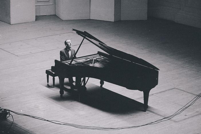 The Magic of Horowitz: asset-mezzanine-16x9