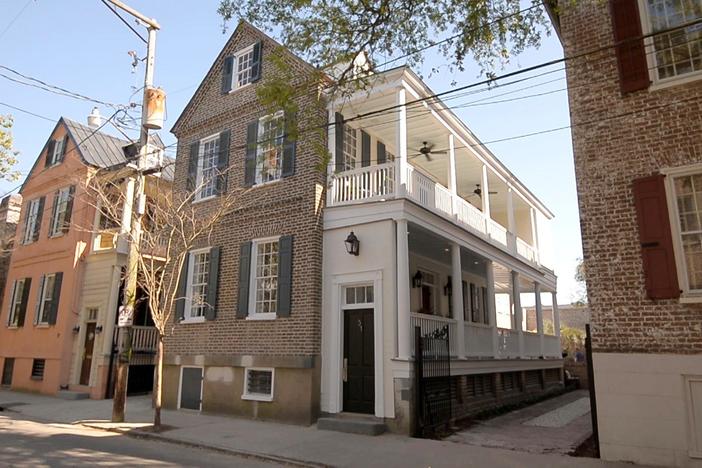 Singular Single House | The Charleston Houses 2018: asset-mezzanine-16x9