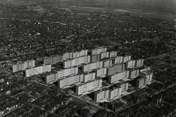 The Pruitt-Igoe Myth: asset-mezzanine-16x9