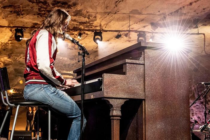 Brandi Carlile: asset-mezzanine-16x9